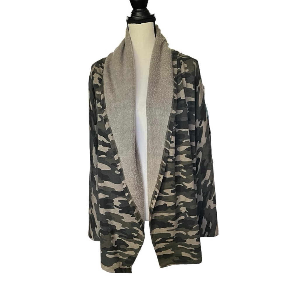 Lucky Brand Hoodie Camo Flyaway Sweatshirt Open front cardigan. Sz.M